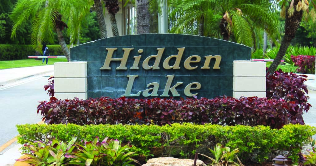 Hidden Lake in Chapel Trail