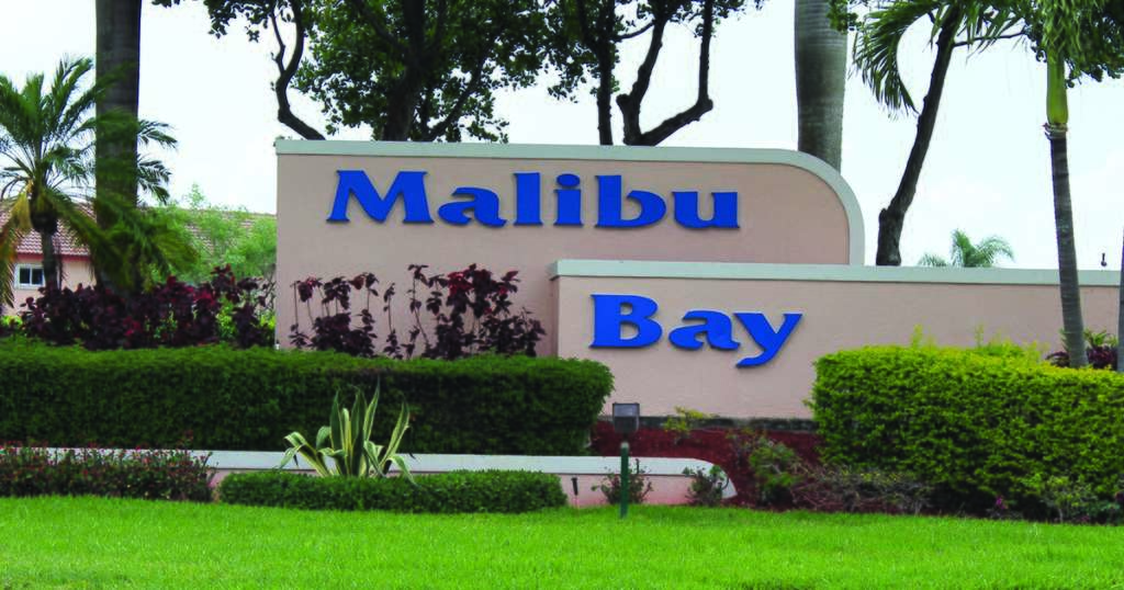 Malibu Bay in Chapel Trail